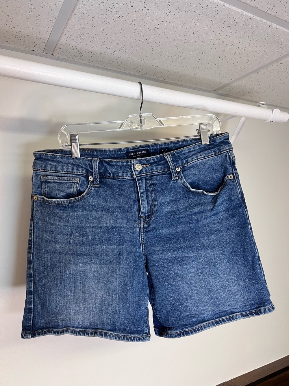 Lucky Brand Longer Length Blue Denim Women’s Shorts - 8